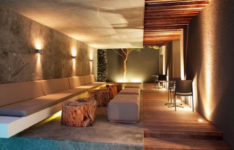 Custom lutron lighting design for los angeles home.